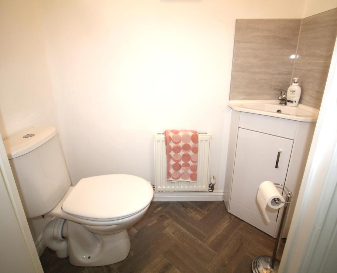 Ashington - 2 Bedroom House - Beautifully Decorated & Furnished - Large Garden Exteriör bild
