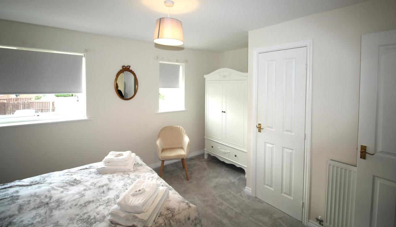 Ashington - 2 Bedroom House - Beautifully Decorated & Furnished - Large Garden Exteriör bild