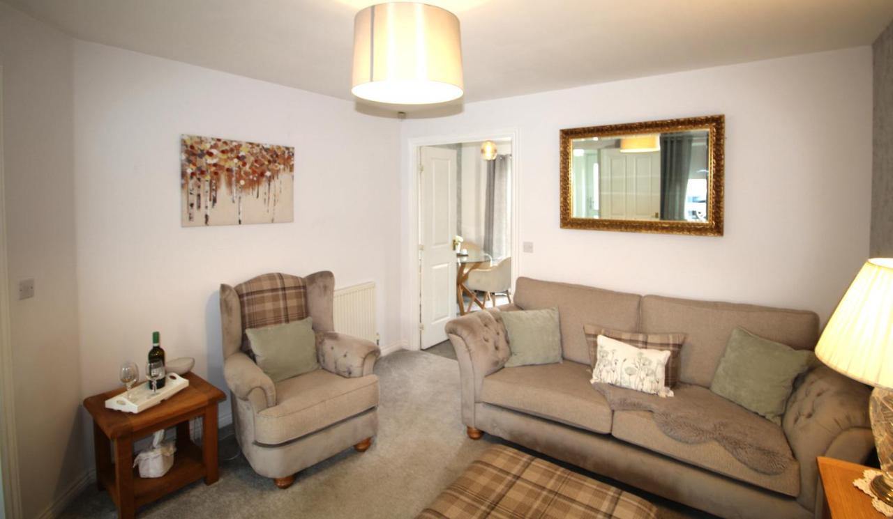 Ashington - 2 Bedroom House - Beautifully Decorated & Furnished - Large Garden Exteriör bild
