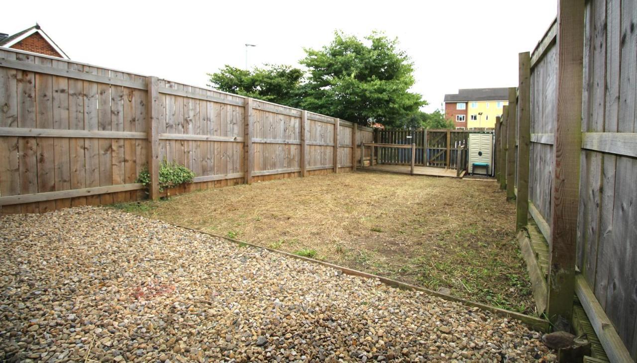 Ashington - 2 Bedroom House - Beautifully Decorated & Furnished - Large Garden Exteriör bild